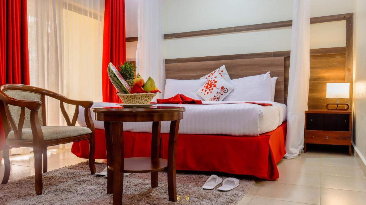 Millsview Hotels In คิซูมู ภายนอก รูปภาพ