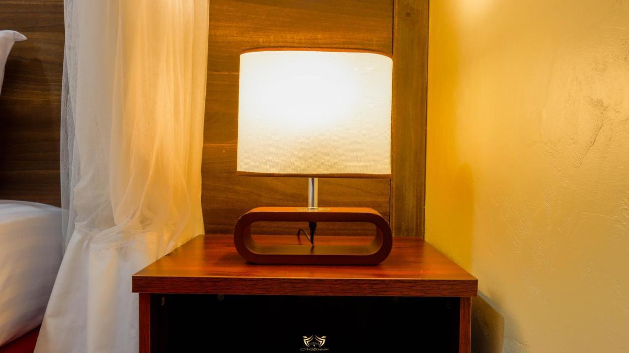 Millsview Hotels In คิซูมู ภายนอก รูปภาพ
