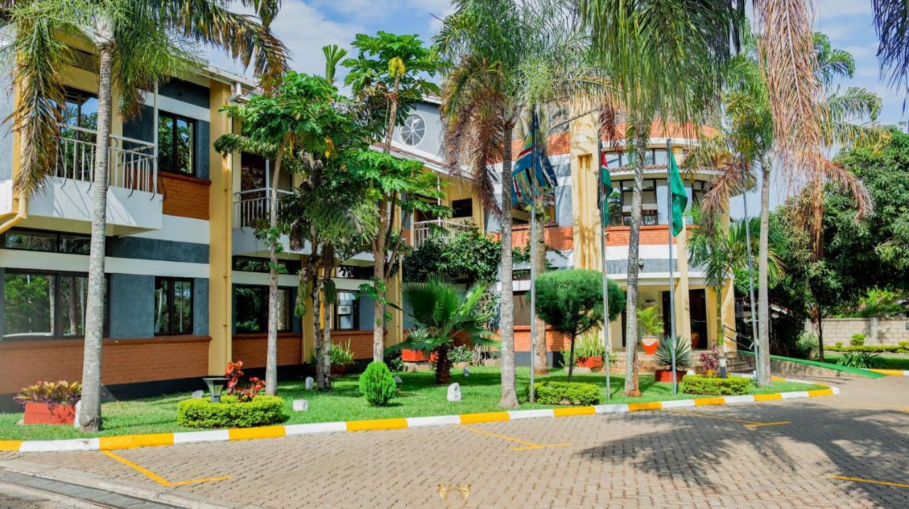 Millsview Hotels In คิซูมู ภายนอก รูปภาพ